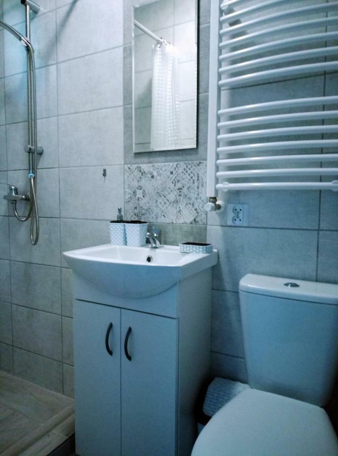 Chrzaszczewo Widokowe Wzgorze 2 Apartment Uherce Mineralne Exterior photo